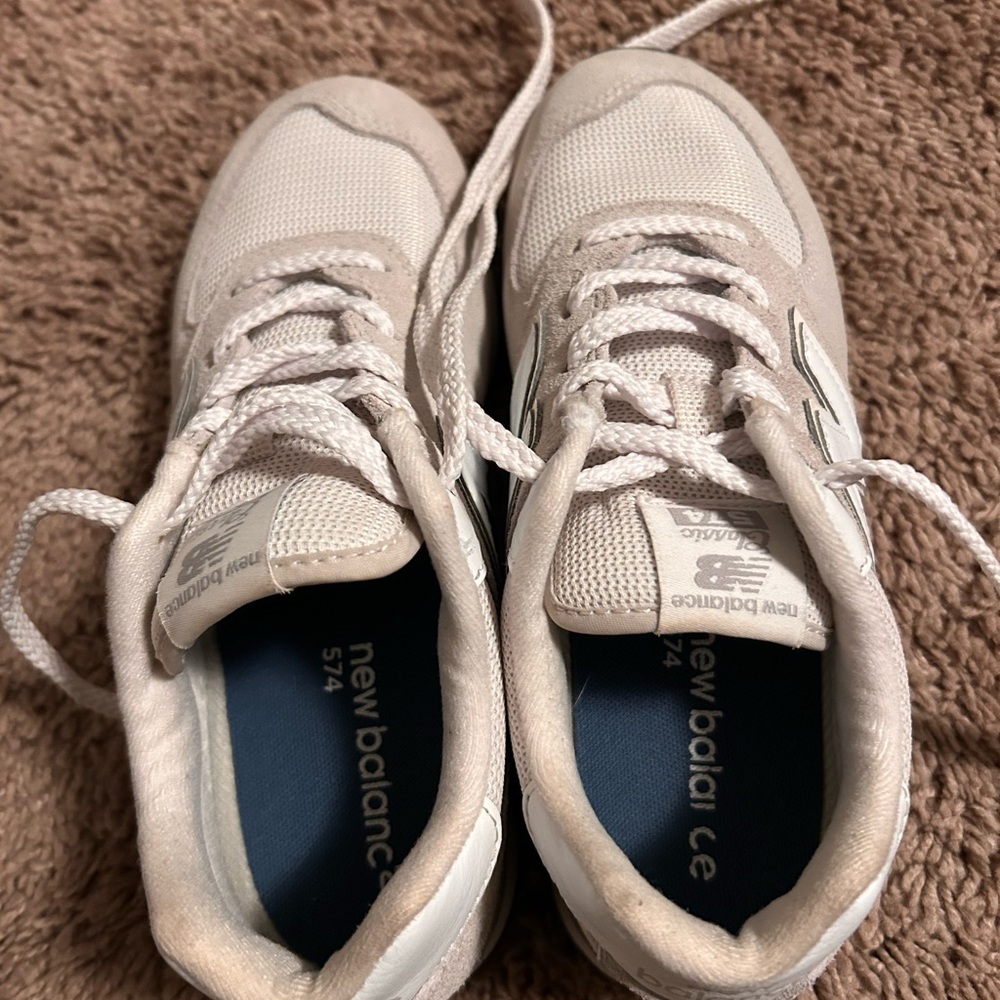New Balance Kids' 574 Core Sneakers - White and Gray - Picture 5 of 6